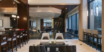 Lobby and bar area at Washington Dulles Marriott Suites.