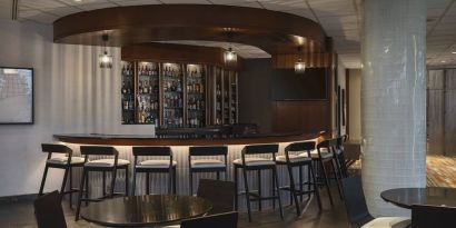 Hotel bar at Washington Dulles Marriott Suites.