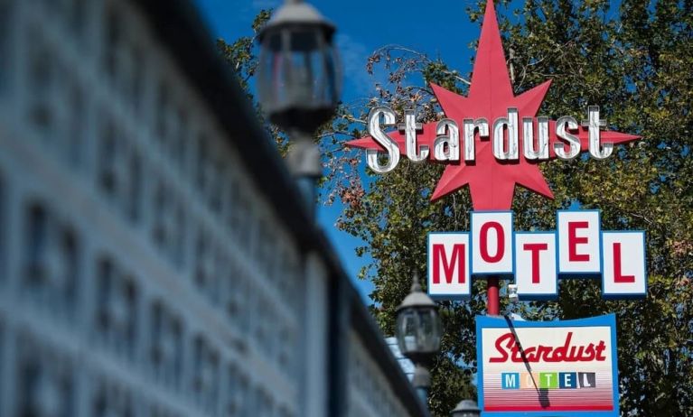 Hotel exterior and entrance at Stardust Motel Redding.