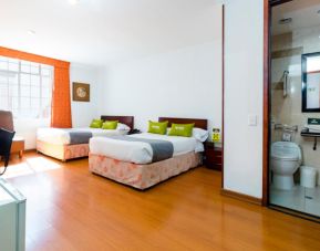 Apartasuites Bogotá Plaza 36, Bogota