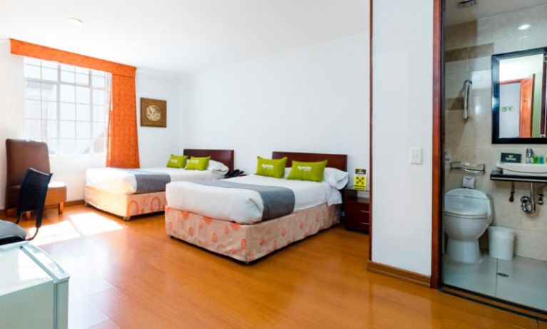 Apartasuites Bogotá Plaza 36, Bogota