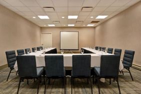 Professional meeting room at Four Points By Sheraton Boston-Newton.