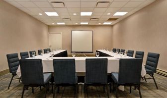 Professional meeting room at Four Points By Sheraton Boston-Newton.