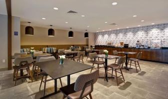 Dining room at Four Points By Sheraton Boston-Newton. 