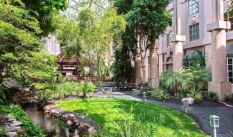 Beautiful and serene hotel garden at Hyatt Regency Greenwich.