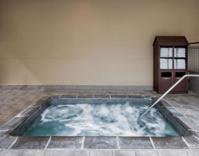 Relaxing hot tub at Hyatt Regency Greenwich.