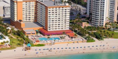 Hotel with beach access at Ramada Plaza Marco Polo Beach Resort.