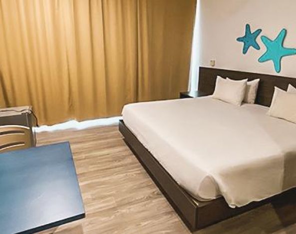 Pop Art Hotel CLC Mamonal Cartagena, Cartagena