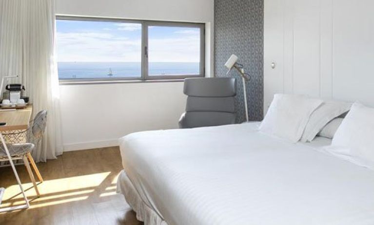 Hotel Occidental Atenea Mar - Adults Only, Barcelona