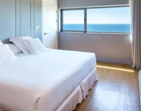 Hotel Occidental Atenea Mar - Adults Only, Barcelona