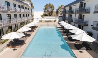 Stunning outdoor pool at Lum Hotel Inglewood.