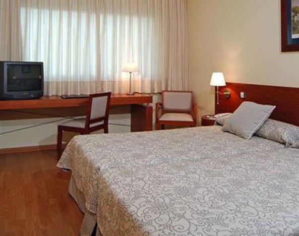 Ramada Valencia Almussafes, Almussafes