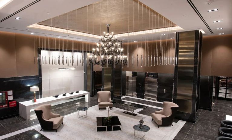 Lobby and lounge at Aliz Hotel Times Square.