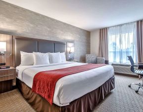 King room with work station at Comfort Inn And Suites Calgary South.