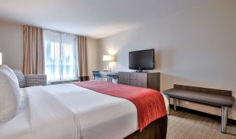 Spacious king room at Comfort Inn And Suites Calgary South.