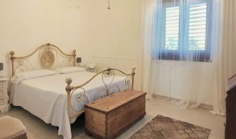 Pupi Catania Etna Farm B&B