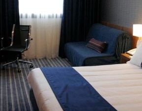 Holiday Inn Express Bilbao Airport, Derio