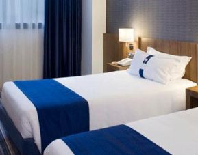 Holiday Inn Express Bilbao Airport, Derio