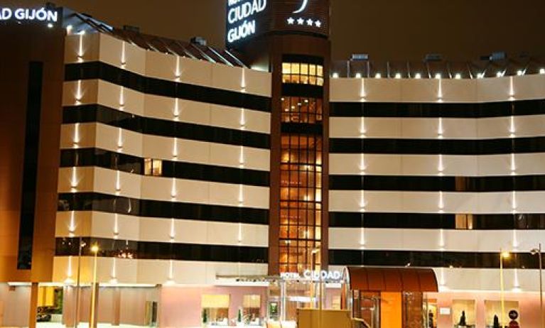 Hotel Silken Ciudad De Gijón, Gijón