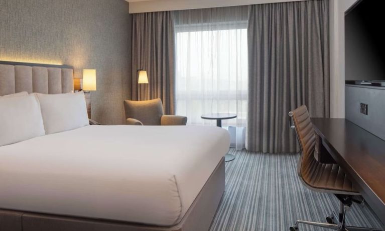 Day use room with natural light at DoubleTree By Hilton London - Chelsea.