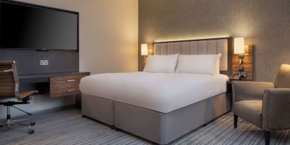 Day use room with natural light at DoubleTree By Hilton London - Chelsea.