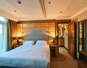 Day use room with natural light at Hilton London Paddington.