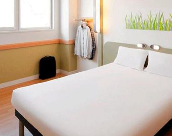 Pension Ibis Budget Girona, Girona