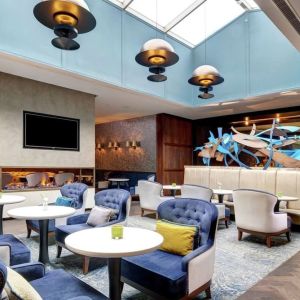 Executive lounge perfect for coworking at Hilton London Bankside.