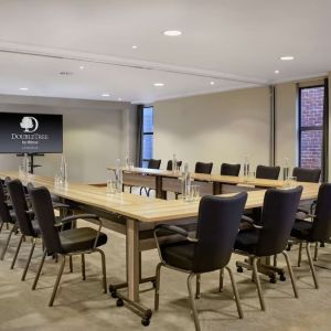 Professional meeting room at DoubleTree By Hilton Lincoln.