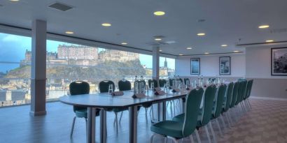 Professional meeting room at DoubleTree By Hilton Edinburgh City Centre.