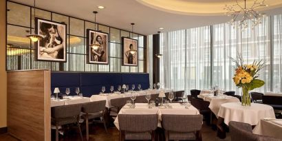 Dining area at DoubleTree By Hilton Hull.