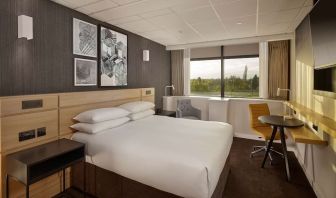 Day use room with natural light at DoubleTree By Hilton Coventry Building Society Arena.