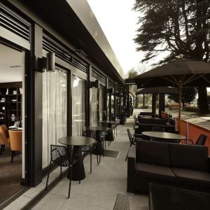 Breezy patio at DoubleTree By Hilton London - Ealing.