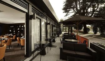 Breezy patio at DoubleTree By Hilton London - Ealing.