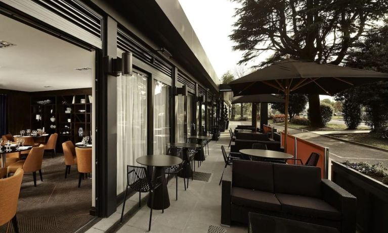 Breezy patio at DoubleTree By Hilton London - Ealing.