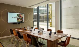 Professional meeting room at The Westminster London, Curio Collection By Hilton.