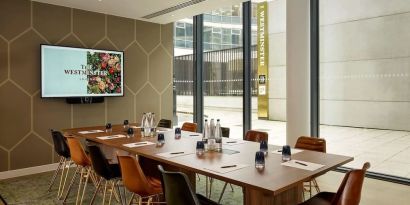 Professional meeting room at The Westminster London, Curio Collection By Hilton.