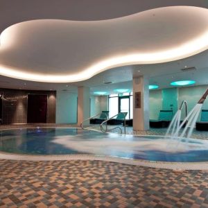 Hydrotherapy pool available at Hilton London Heathrow Airport Terminal 5.