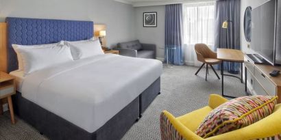 Day use room with natural light at DoubleTree By Hilton Manchester Airport.