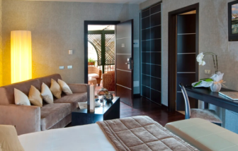 C-Hotel Fiume, Rome