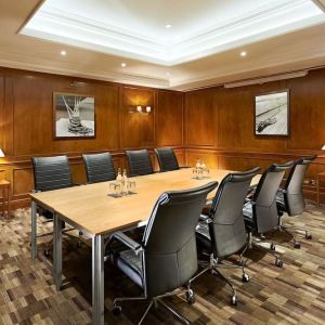 Professional meeting room at DoubleTree By Hilton Southampton.
