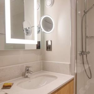 Guest bathroom with shower at DoubleTree By Hilton Southampton.