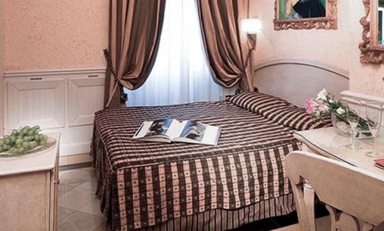 Hotel Comfort Bolivar, Rome