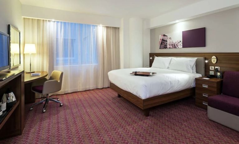 Spacious king room at Hampton By Hilton London Gatwick Airport.