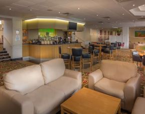 Lobby and lounge at Hilton Leicester.