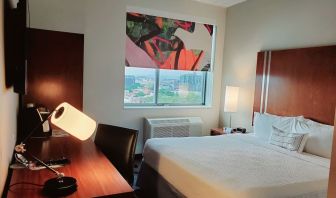 Day use room with natural light at Fairfield Inn & Suites New York Brooklyn.