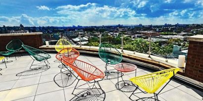 Rooftop seating at Fairfield Inn & Suites New York Brooklyn.