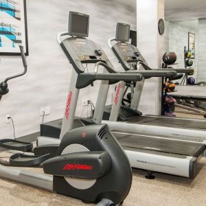 Fitness center at Fairfield Inn & Suites New York Brooklyn.