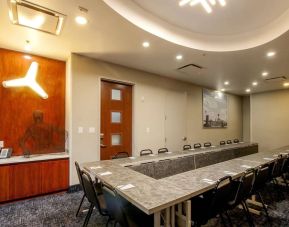 Professional meeting room at Fairfield Inn & Suites New York Brooklyn.