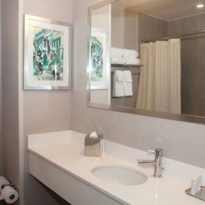 Day room with private bathroom at Fairfield Inn & Suites New York Brooklyn.